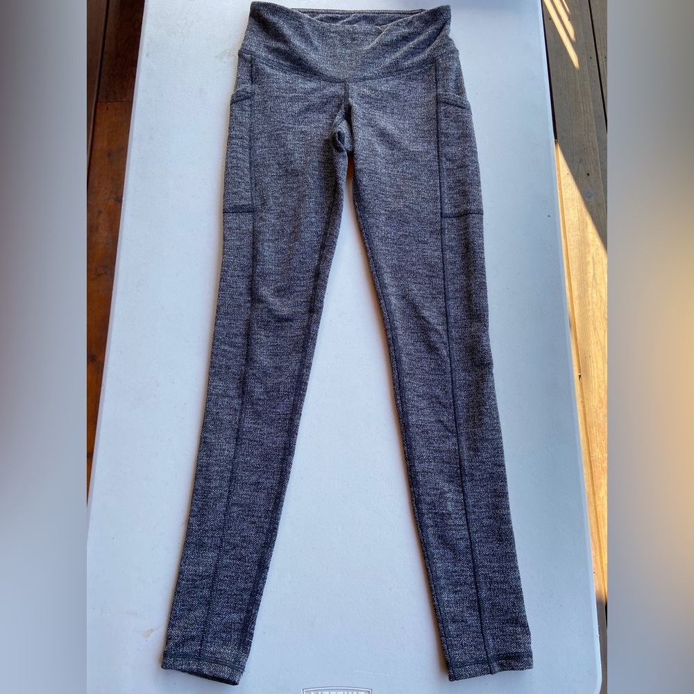 Champion gray leggings size XS with pockets on both legs